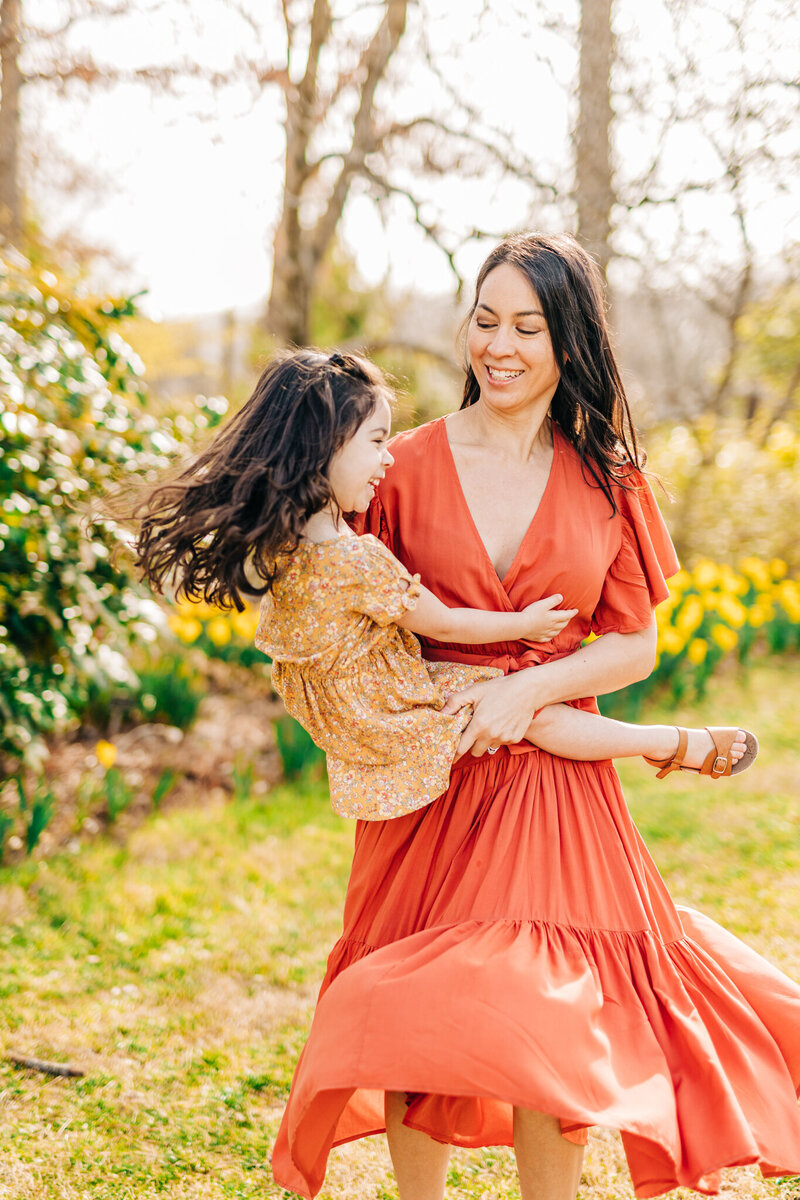 Mom and daughter playing at Brookside Gardens in Wheaton, MD