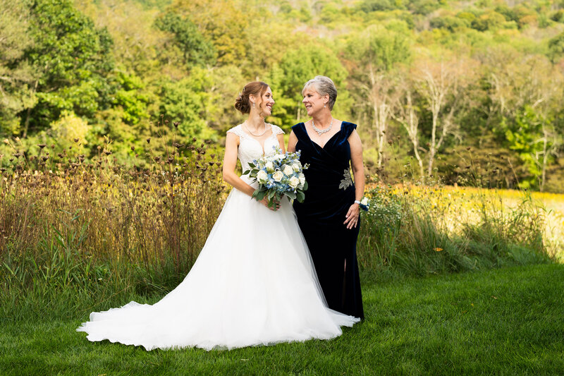 bloom-meadows-berkshire-wedding-photography-22