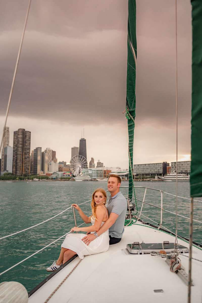 chicago-sailboat-engagement-session (7)