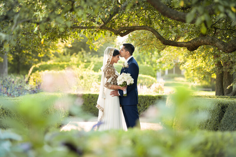 Chicago Wedding Photo at Wrigley Building