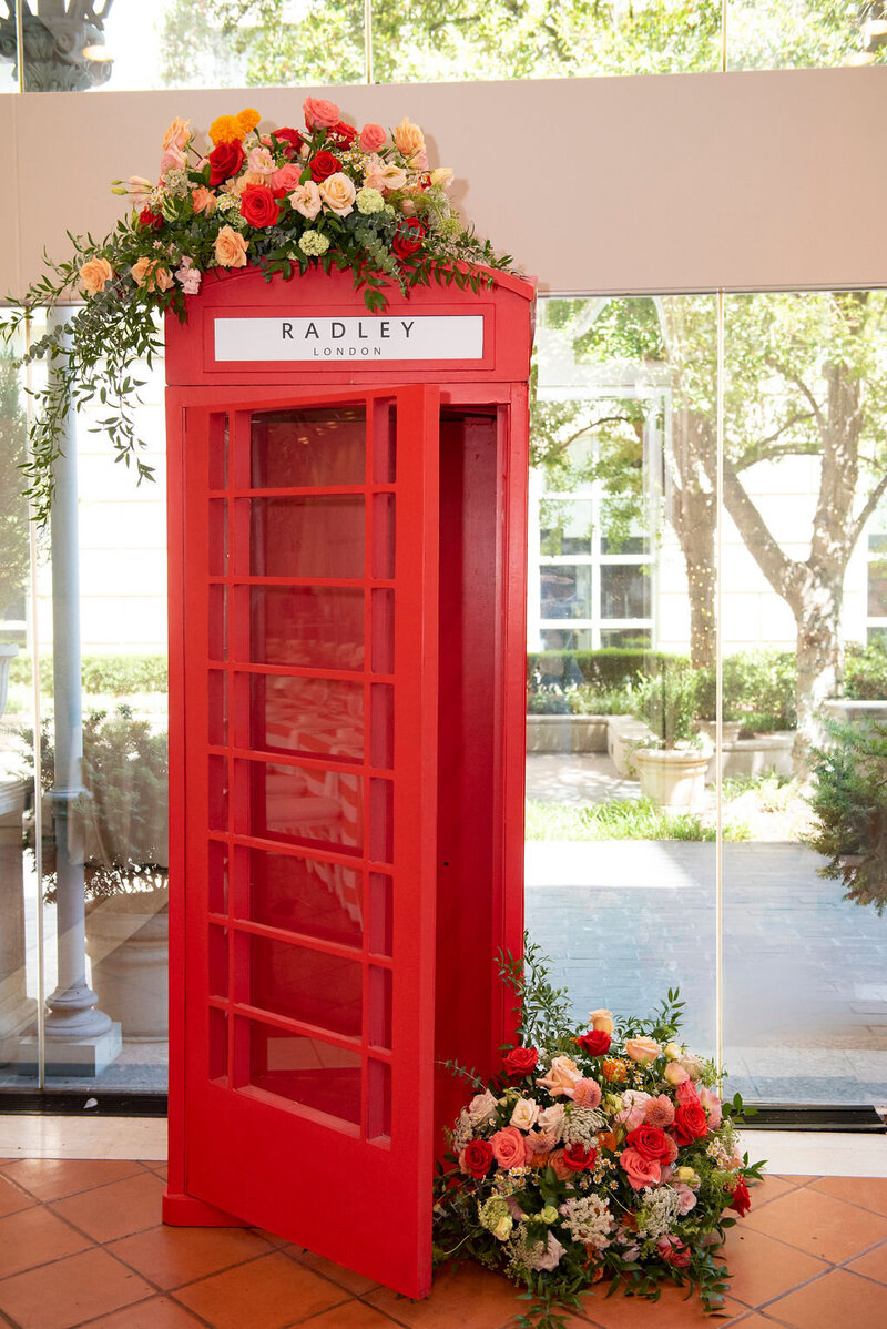 floral installation