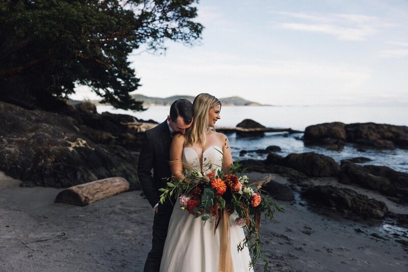 Alberta all-inclusive & small wedding photographer / allie knulls photography