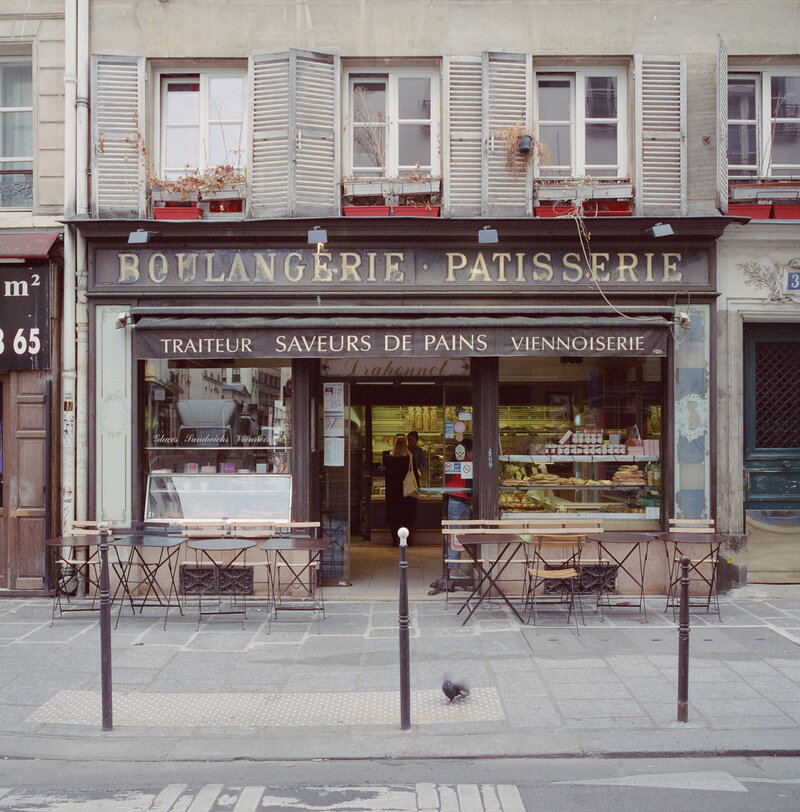 Paris-Elopement-35mm-Film-Briars-Atlas-4565