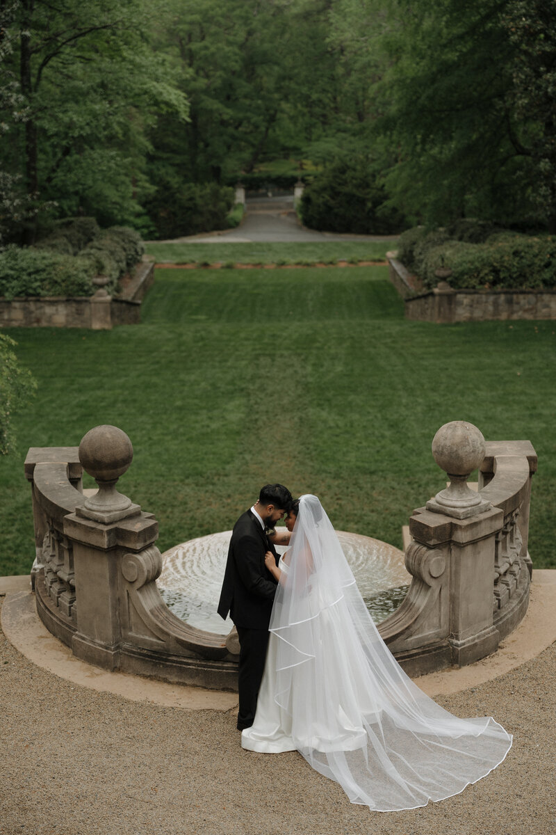 Capturing Timeless beauty and luxurious moments at the Swan House 