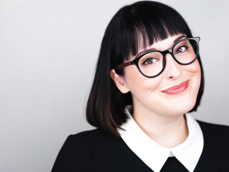 professional headshot photographer near me
