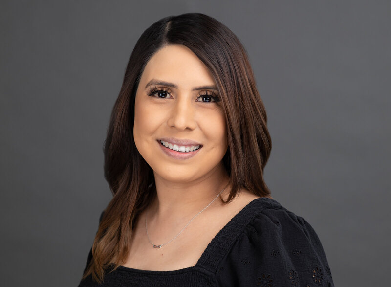 Nayeli Headshot