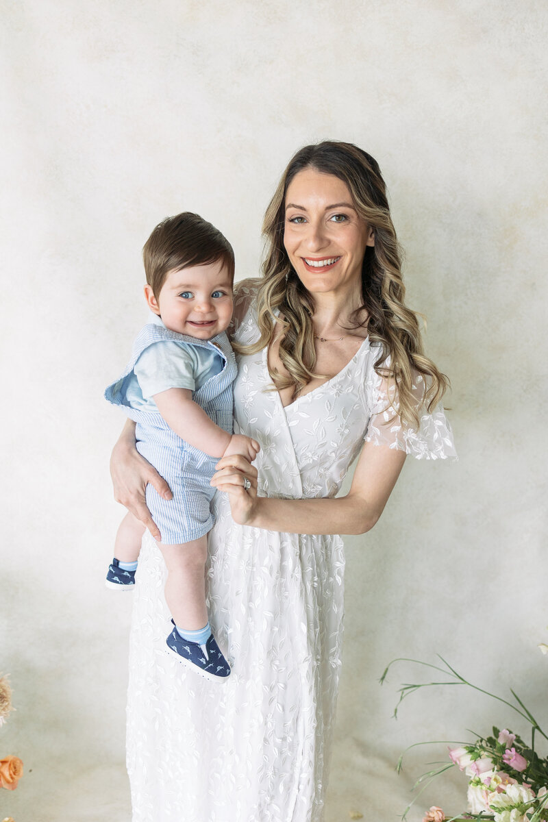 Baruschmotherhoodportraits2024-ChelseyKrausphotography-22