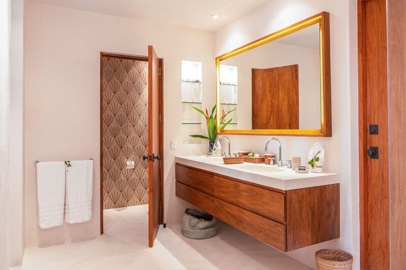 04-1-4-Careyes-Mexico-Properties-Villas-Casita-Carioca-Bathroom-©DianaNavas-10