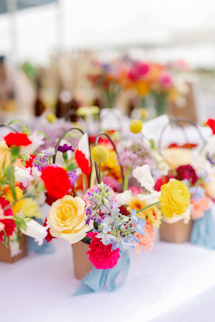 Bright floral arrangements available for delivery in Texas.