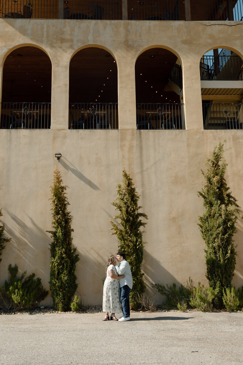 carolineandedgar-montelucevineyards-lizarrietaphotography-44