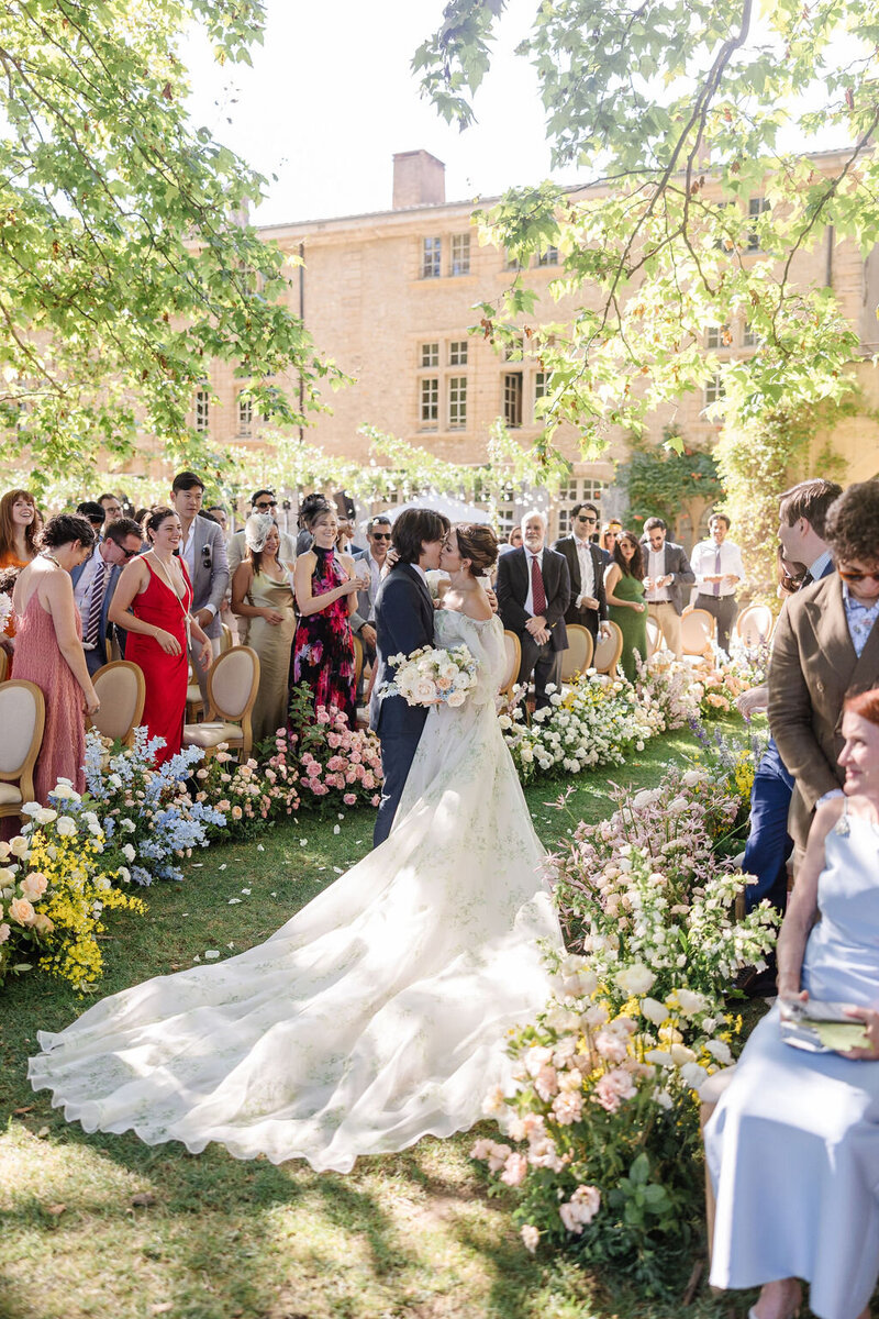 haute-couture-wedding-floral-design-in-provence