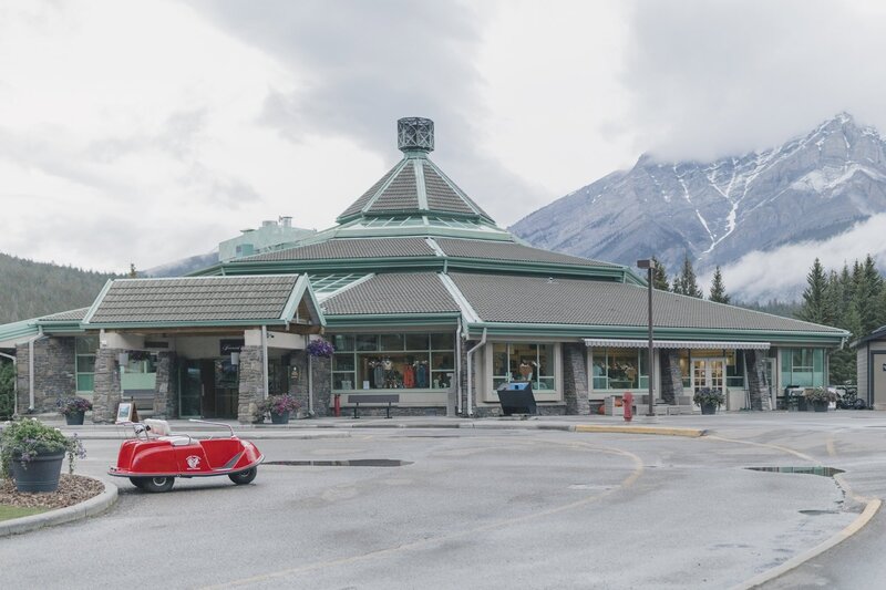 Timeless Tales Creatives - Fine Art Documentary Wedding Photographers in Banff - Banff Springs Golf Course Wedding (80)