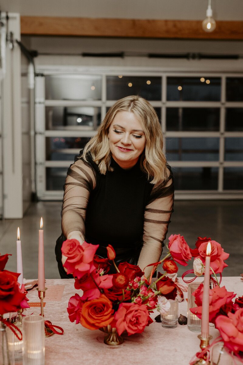 Wild Bloem Studios CEO hosts a delightful red and pink-themed Valentine’s Day dinner for Ottawa wedding planners at Le Peaches and Cream. Captured by Danielle Mcfaul Photography, the event features gourmet cuisine, whimsical decor, and romantic floral arrangements. The charming setup includes heart-shaped balloons, elegant table settings, and luscious desserts, creating a festive and memorable evening. Keywords: Wild Bloem Studios, Valentine’s Day dinner, Ottawa wedding planners, Le Peaches and Cream, Danielle Mcfaul Photography, gourmet dinner, red and pink decor, romantic event, whimsical decor.