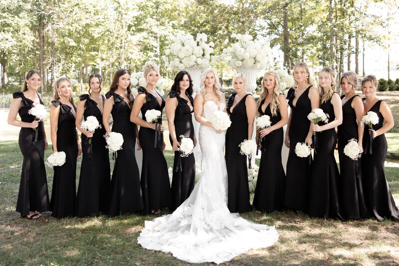 Indiana_Michigan_Wedding Planner_Lizton_Lizton Lodge_Bridal Fashion_Bridal Party_Wedding Decor