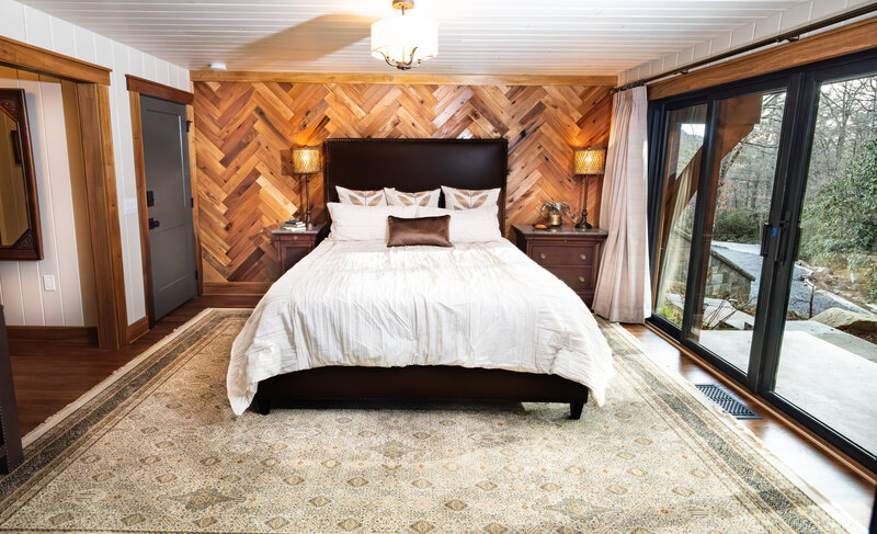 CHATTOOGA KING SUITE 25