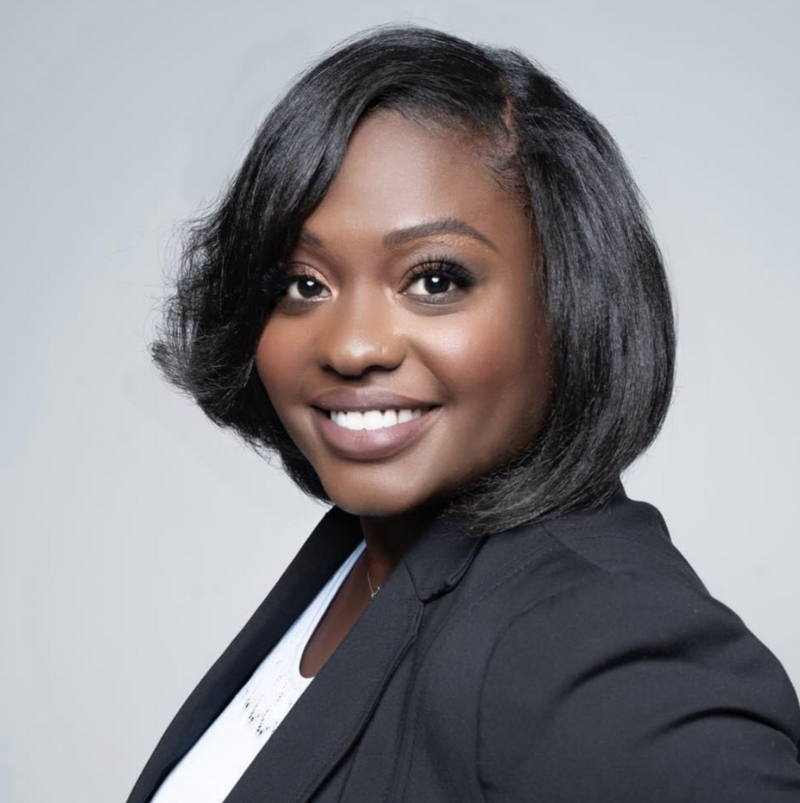 Makeup artist for black women and men
