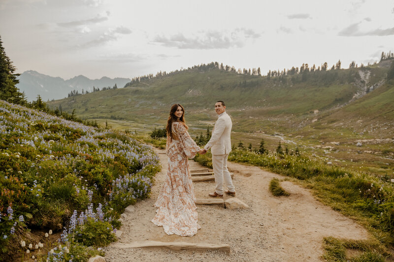 joni-phuc-mt-rainier-engagement-session-491