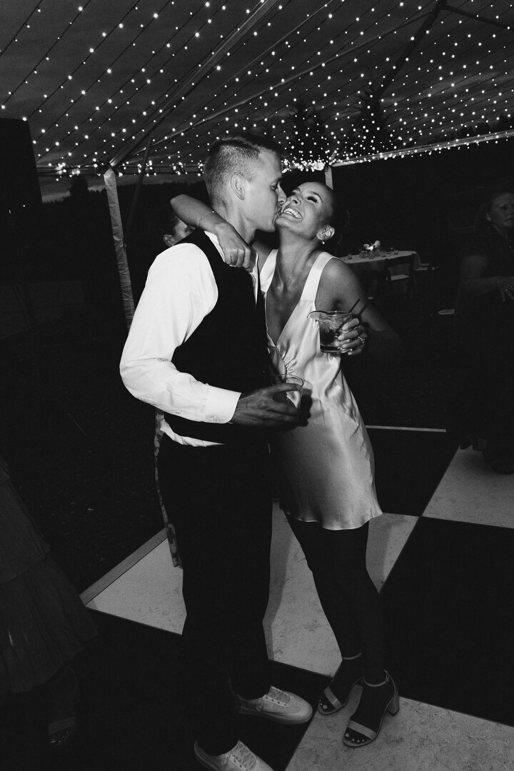 chateau-de-harpe-weddings-howie-photography-117