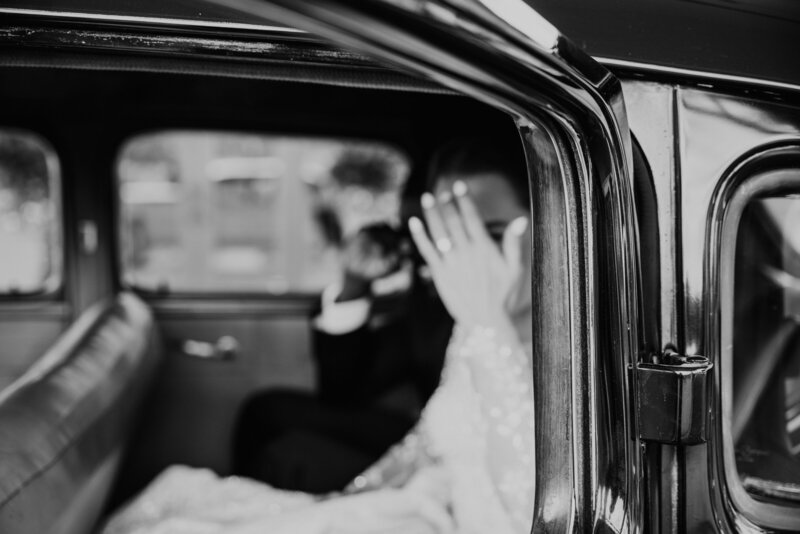 Fiorellas_Wedding_Venue_KansasCity_Kansas_Wedding_Destination_Photographer_CynthiaDiaz (160 of 403)