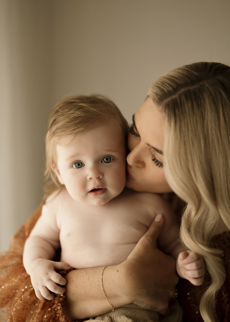 mum-and-kids-studio-photography-perth.jpg