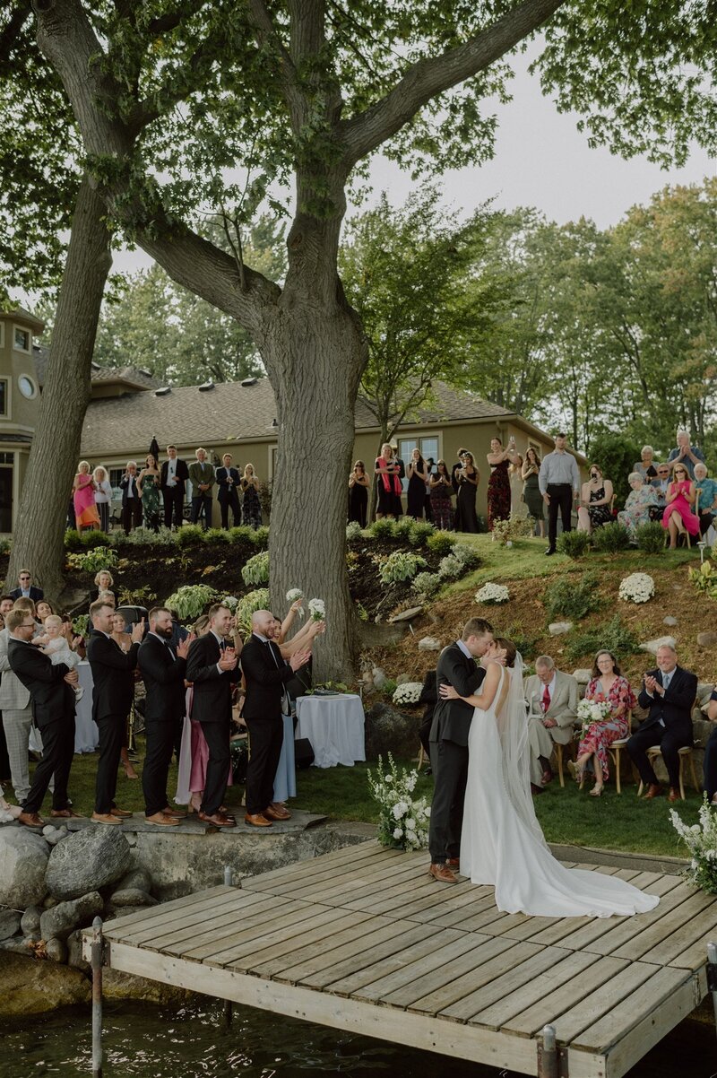 Orillia-cottage-wedding