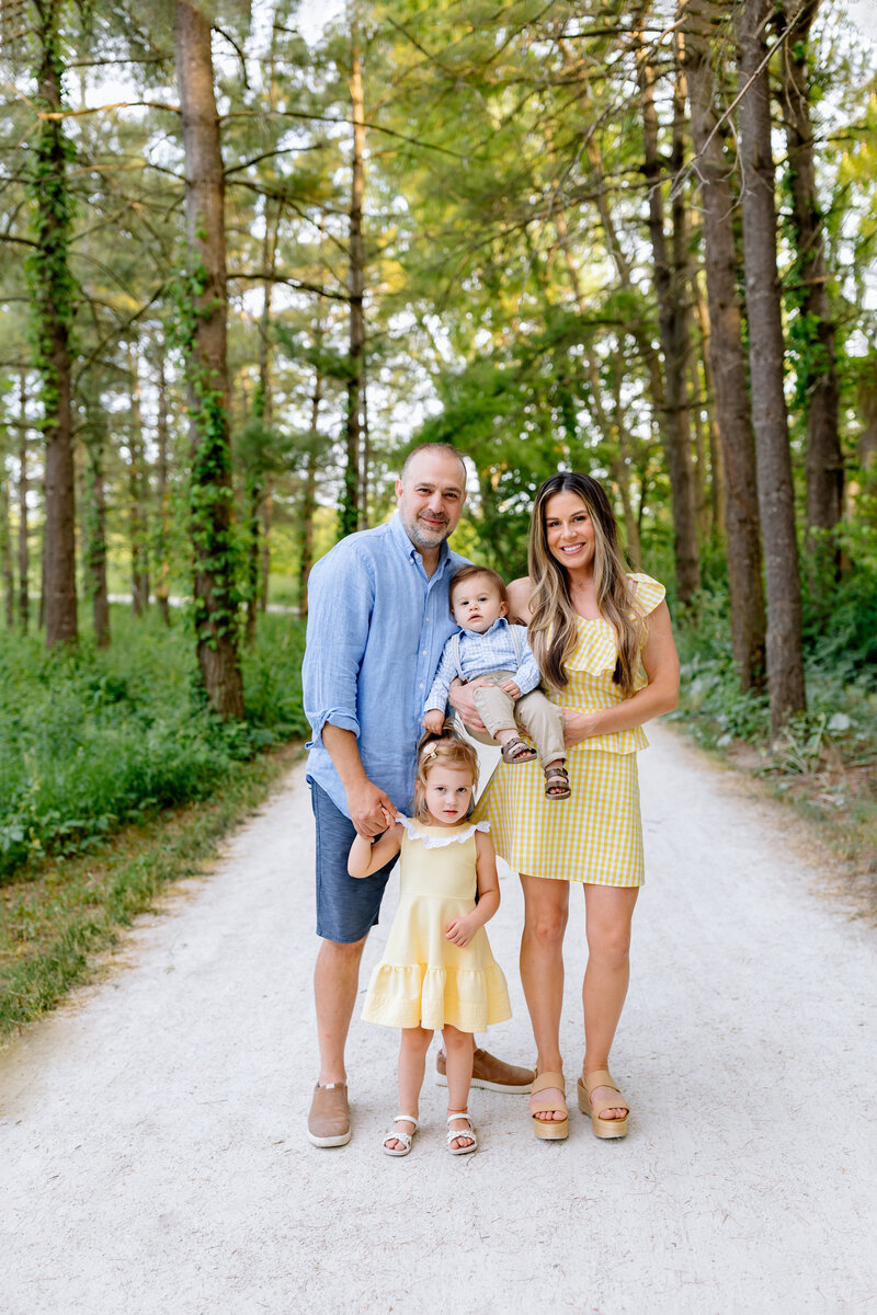 family session near wheaton