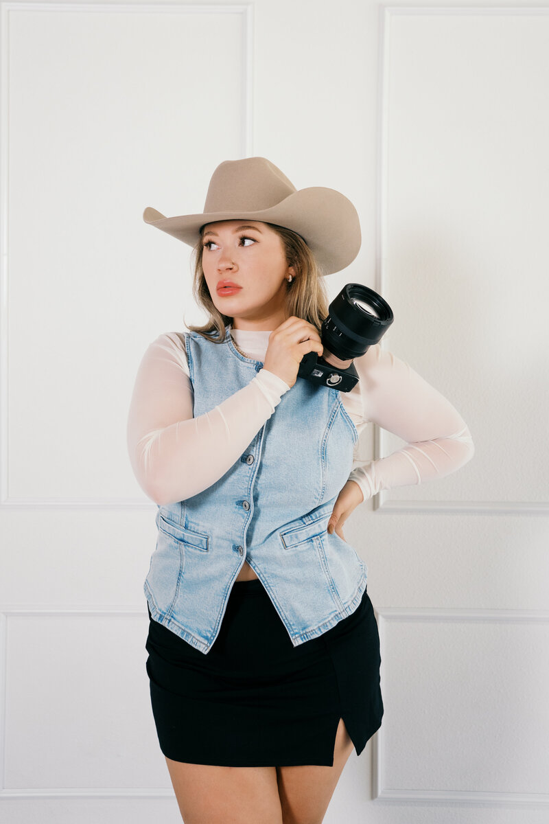 Jacque O, a luxury Northern California wedding photographer specializing in Western weddings and elopements