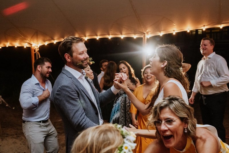 Angola-NY-Lake-Erie-Wedding-summer-event-planner-Shawna-Stanley-photography-47