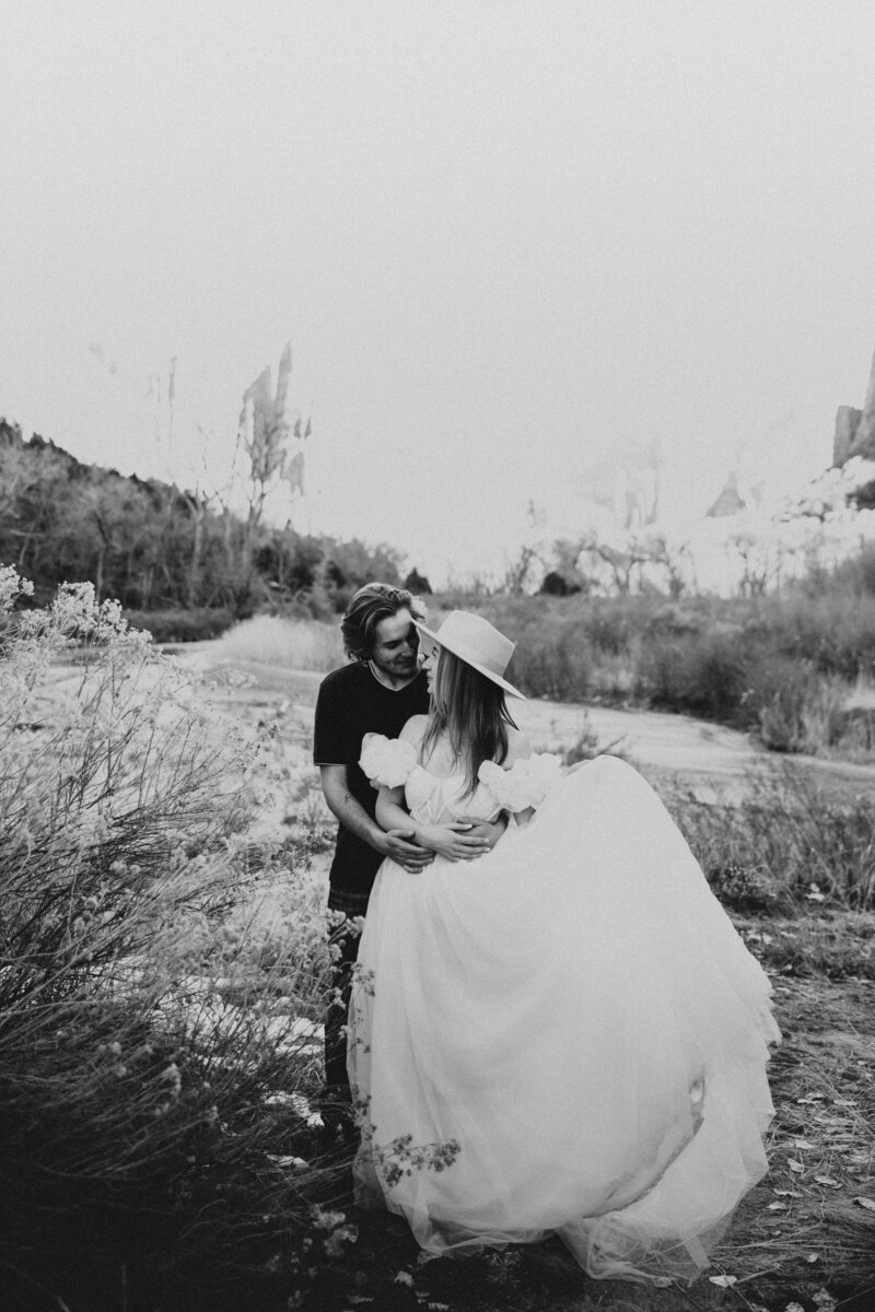 Zion-National-Park-Engagement-Session-413