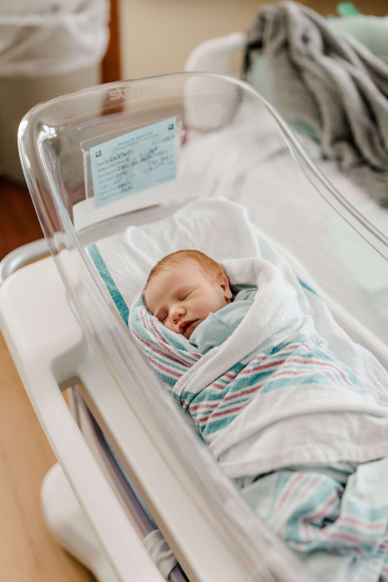 Lifestyle Family Photographer Williamsburg Virginia Newborn Portraits