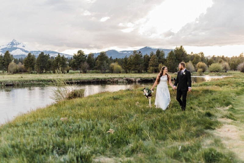 Black-Butte-Ranch-Oregon-Wedding-1