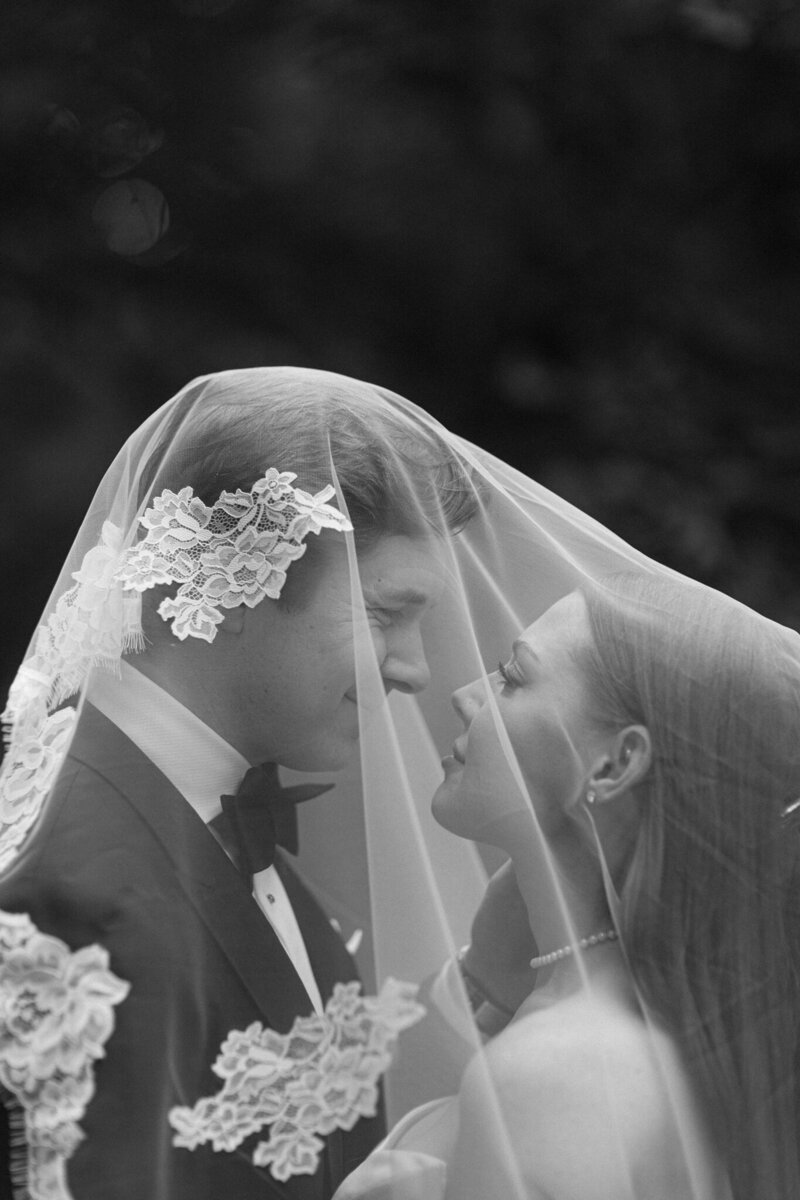 Atlanta Wedding Photographer Renee Jael Couple Portraits-7