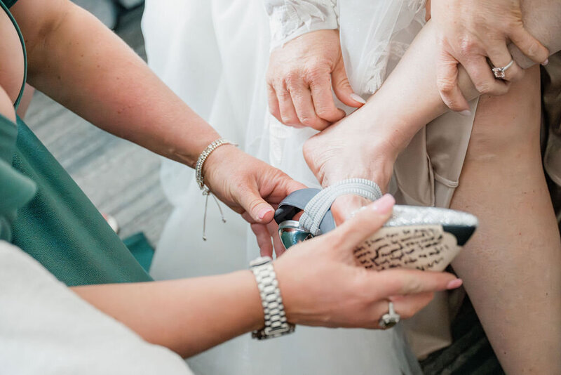 2024-03-16-Lauren+Johnny_S-750