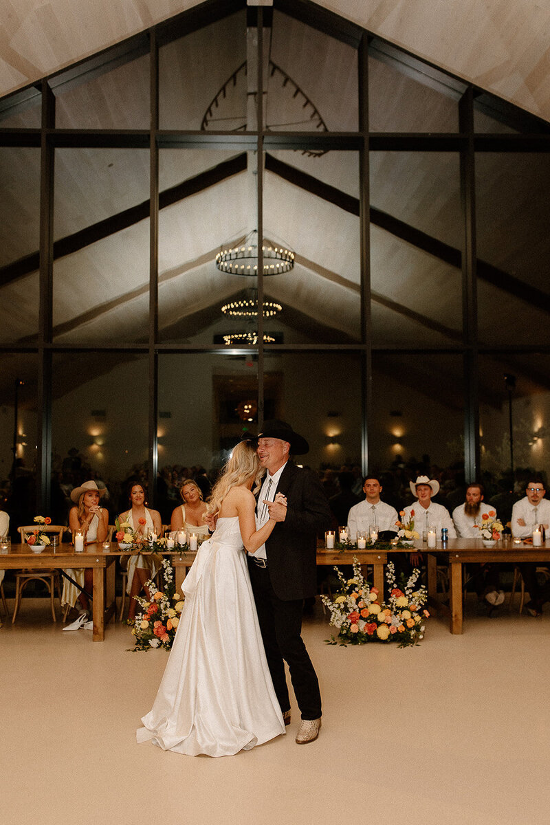 jami-oliver-wedding-preview-taylorraephotofilm-238