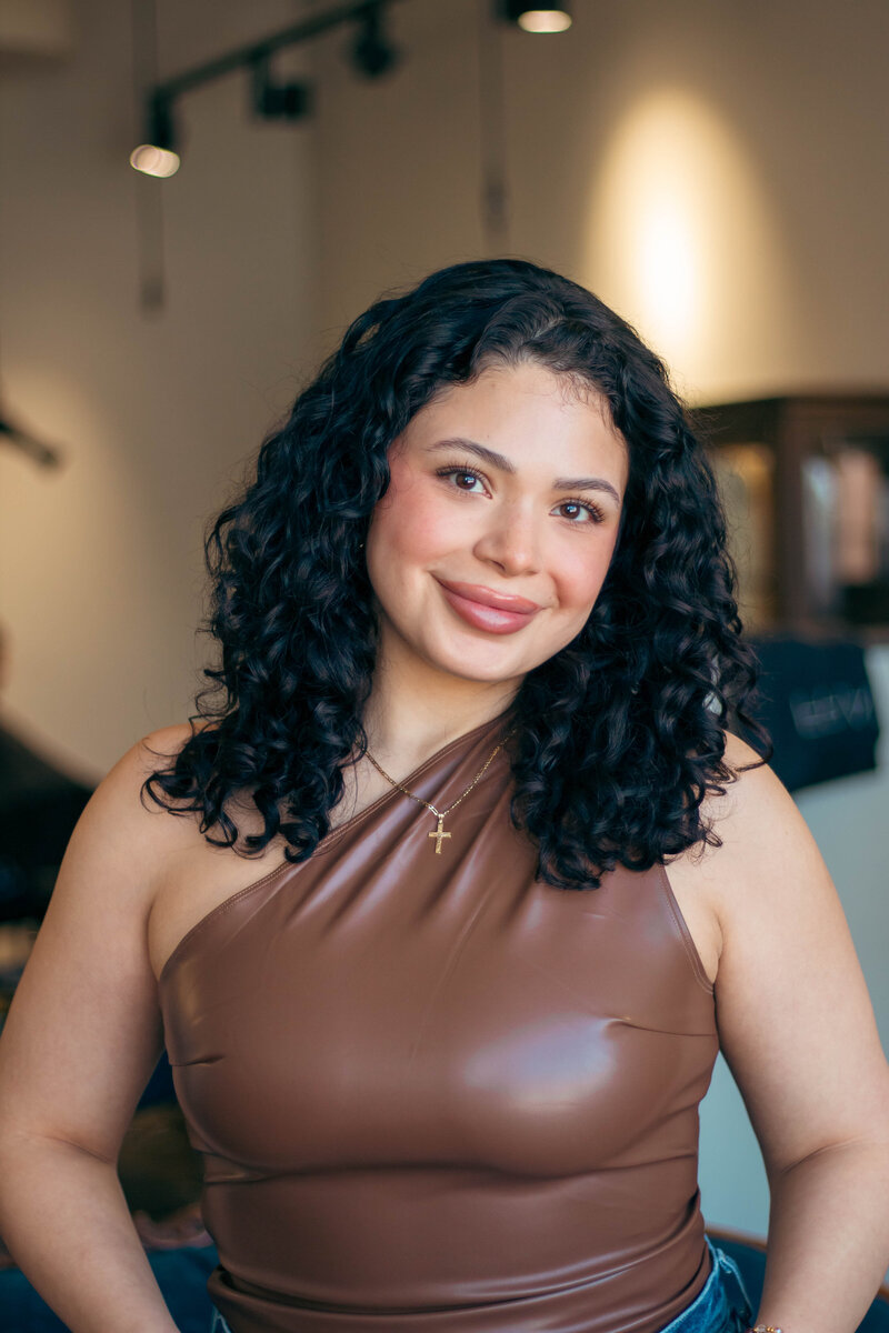 Meet Yadi,  Hair Artist at Roar Beauty Parlor