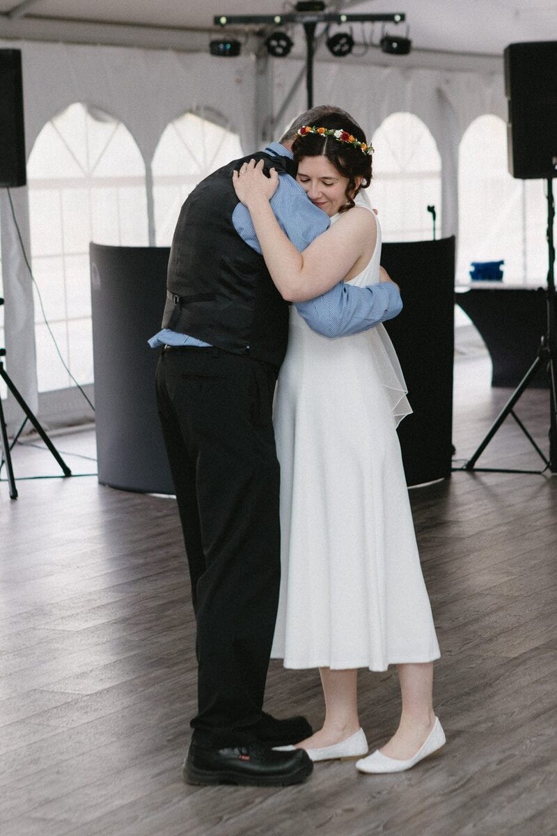 classic-and-documentary-style-wedding-photography-157