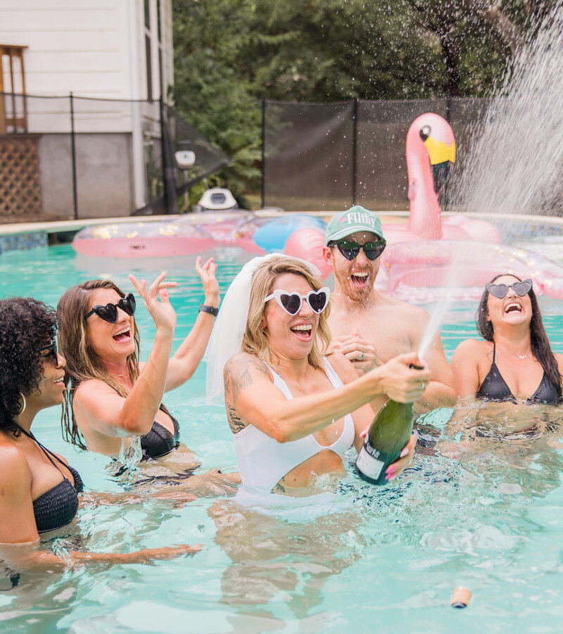 Bachelorette.Party.Austin.Texas.Pool.Flamingo.Photographer.15