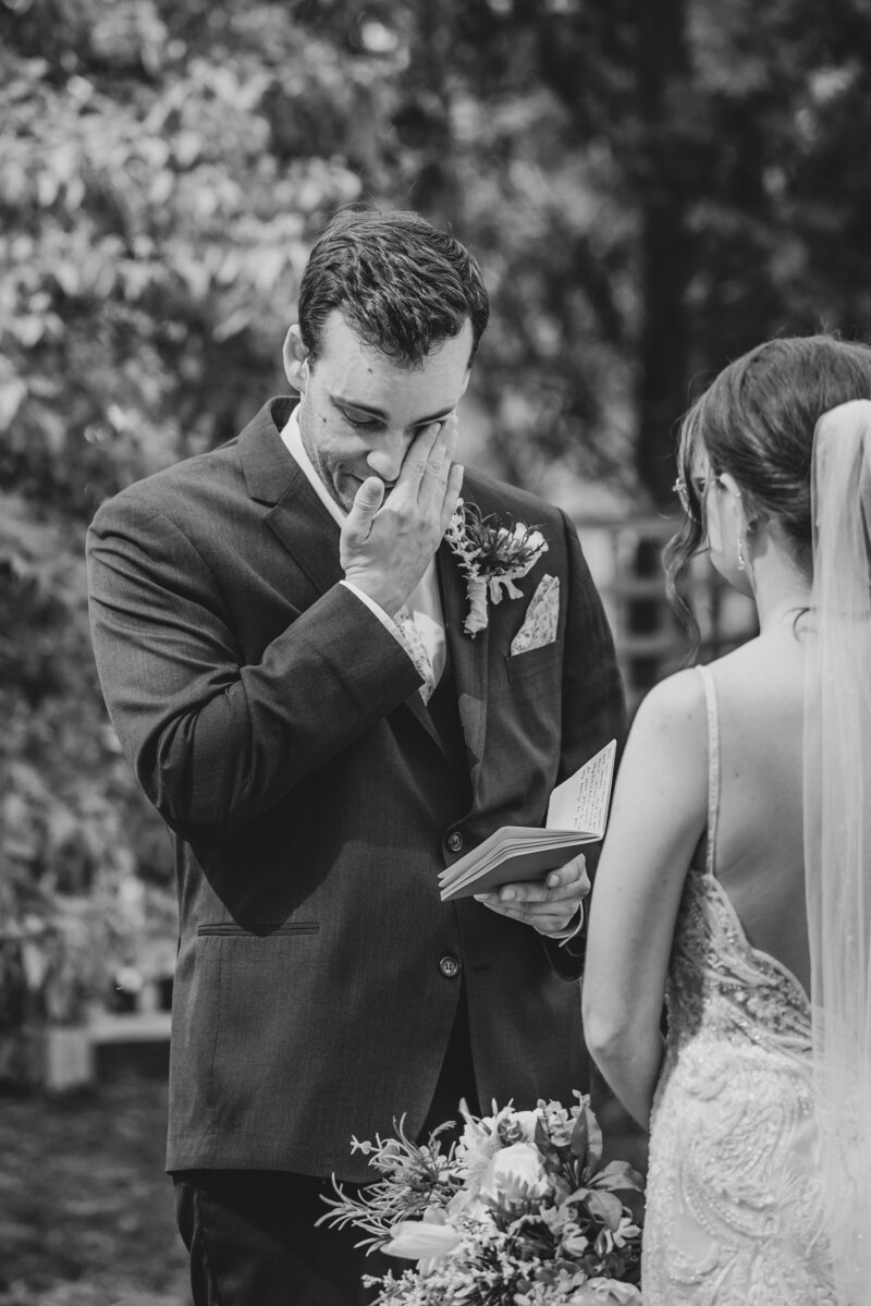 Elizabeth-Kevin_WeddingPreviews_16