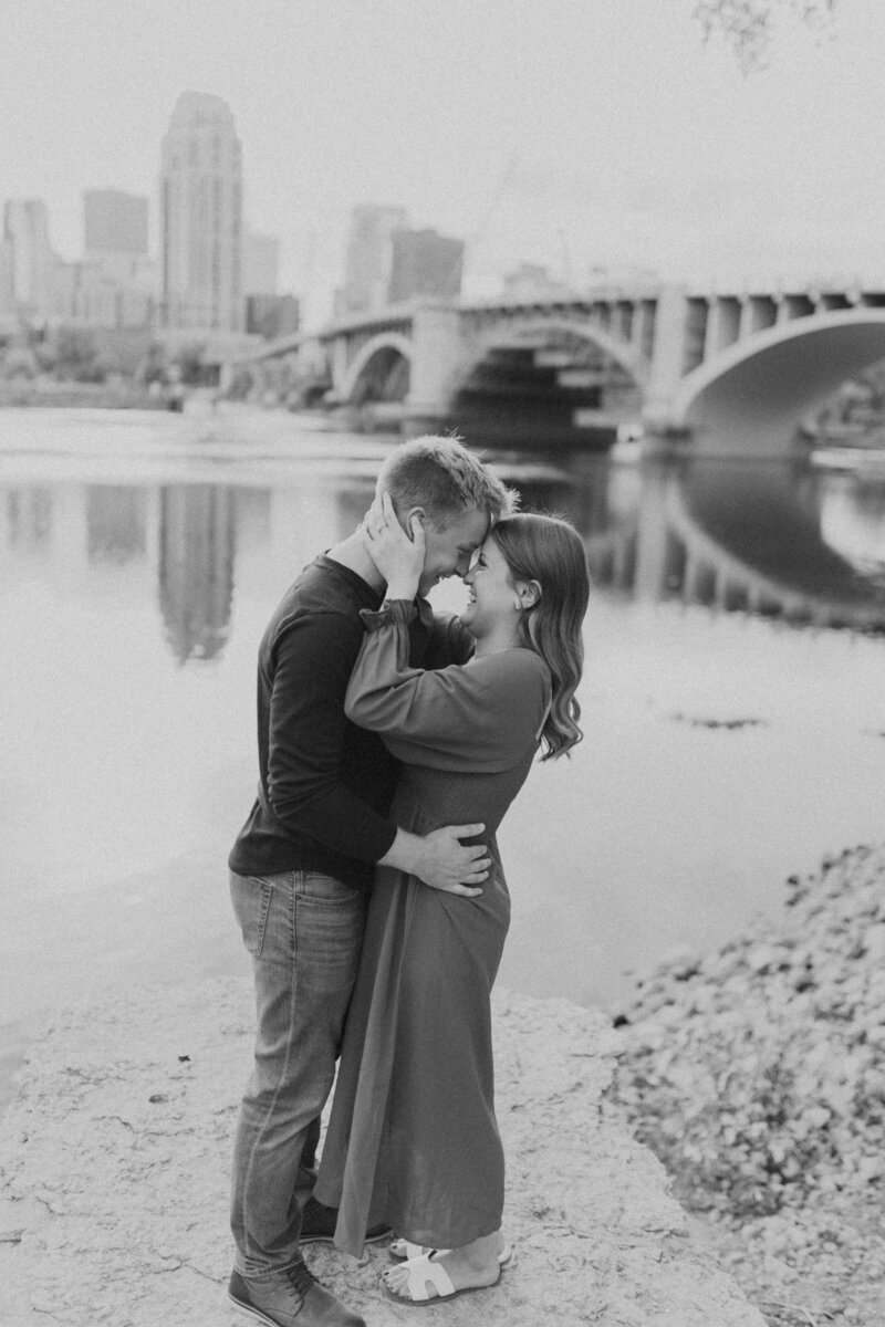 Minneapolis engagement session at the Stone Arch Bridge