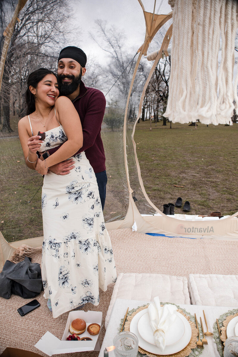 Sirjanjar & Mehar -picnic delifgt