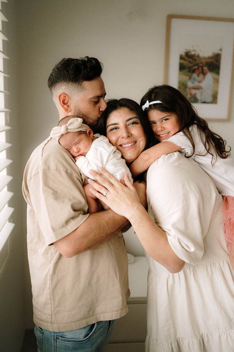 Lifestyle newborn session in Perth with Zephyr Digital

