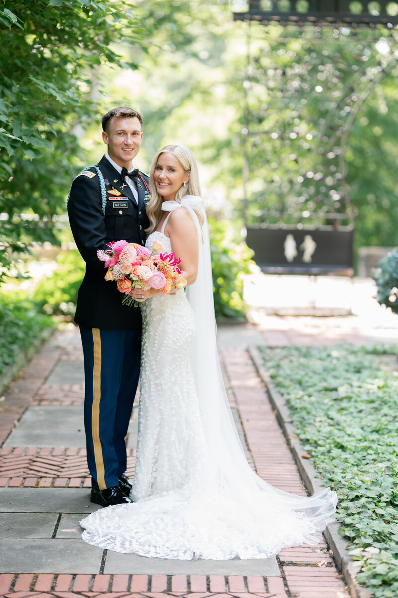 Ellie&Sam_SneakPeek-61