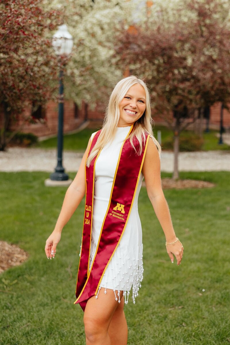 ElenaRolfsGradPhotos_0056_websize