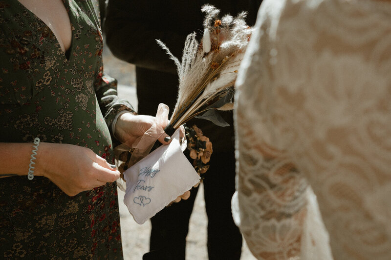 633B6270-7D34-4563-94E3-203DB66D9C76_1_105_c