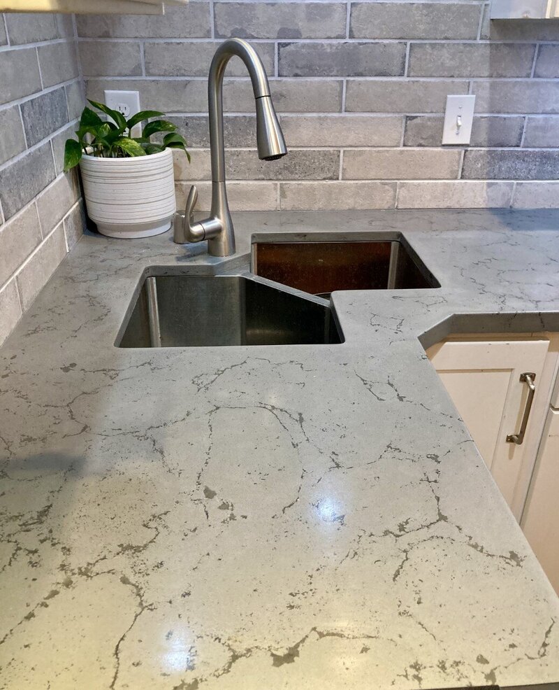 custom-concrete-sink-counter