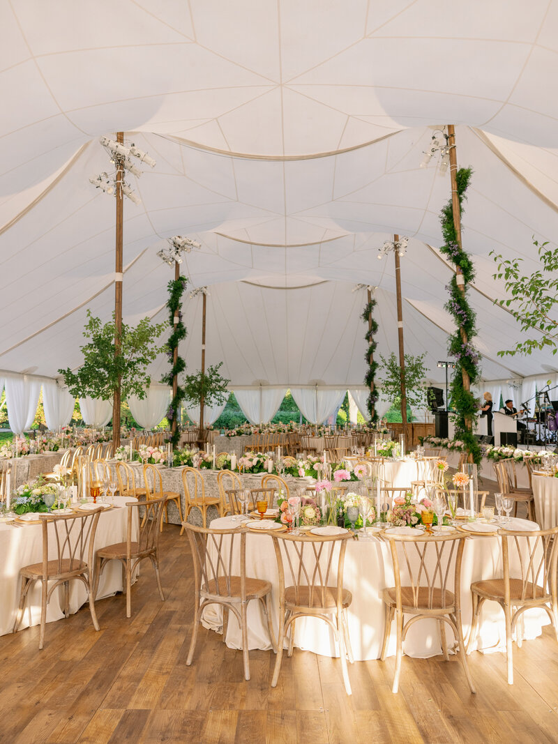 north-shore-chicago-wedding-private-residence-tent-reception-8