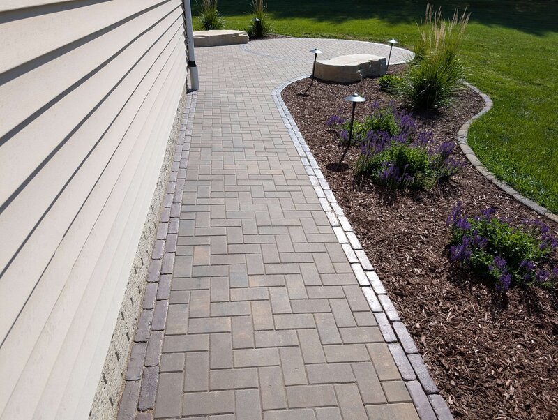 Cedar-Rapids-Iowa-landscaping-lawn-care-treatments-_20250902_150213400