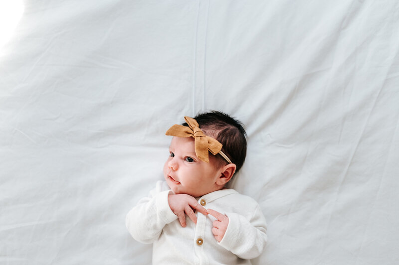 baby girl with bow