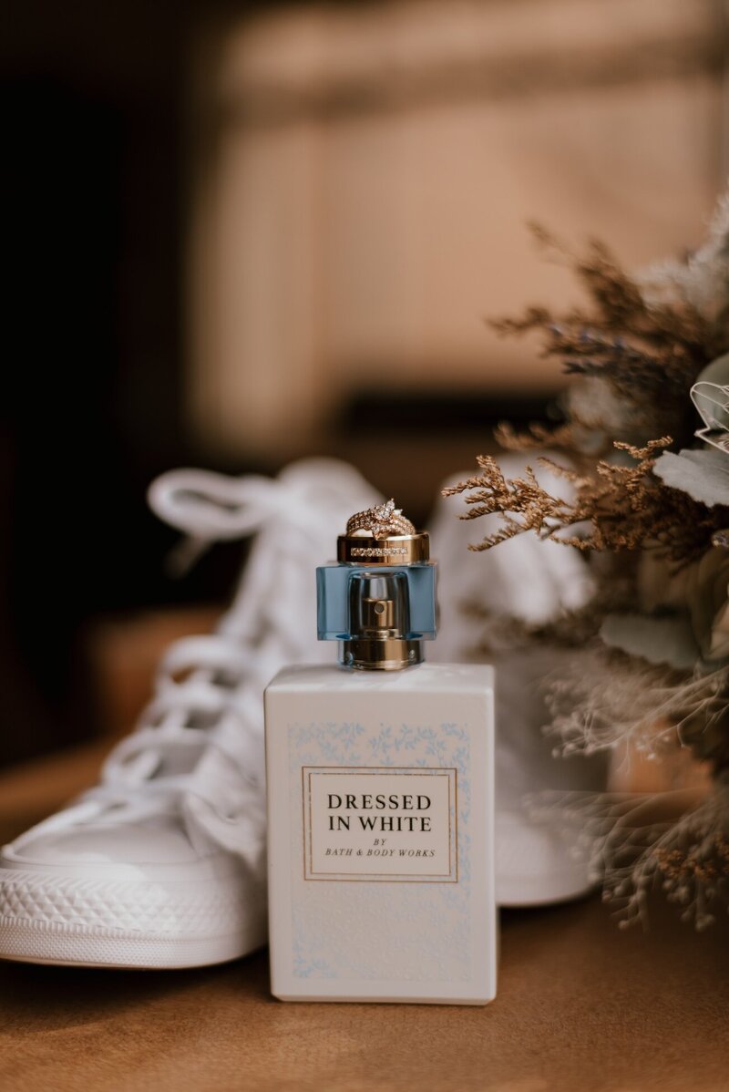 bridal details at wedding venue in peoria illinois