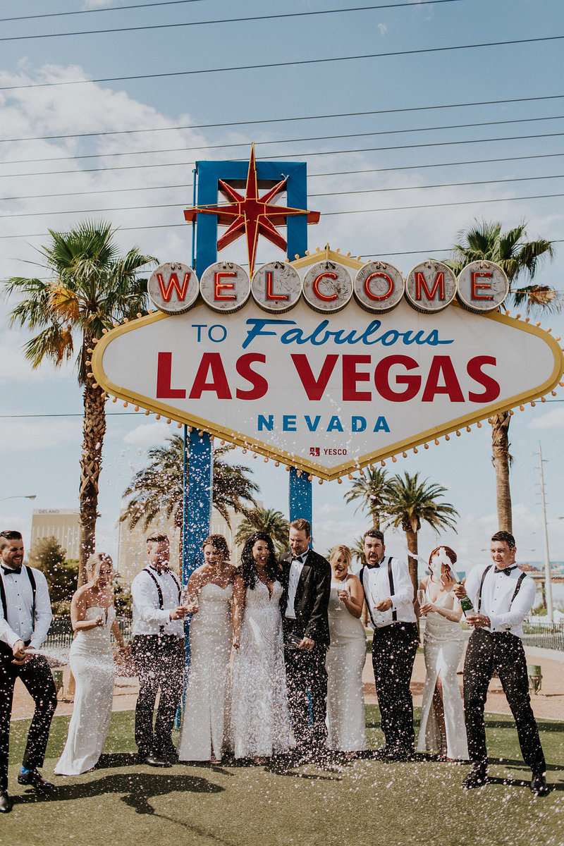 Elopements Las Vegas l Upscale Desert Weddings